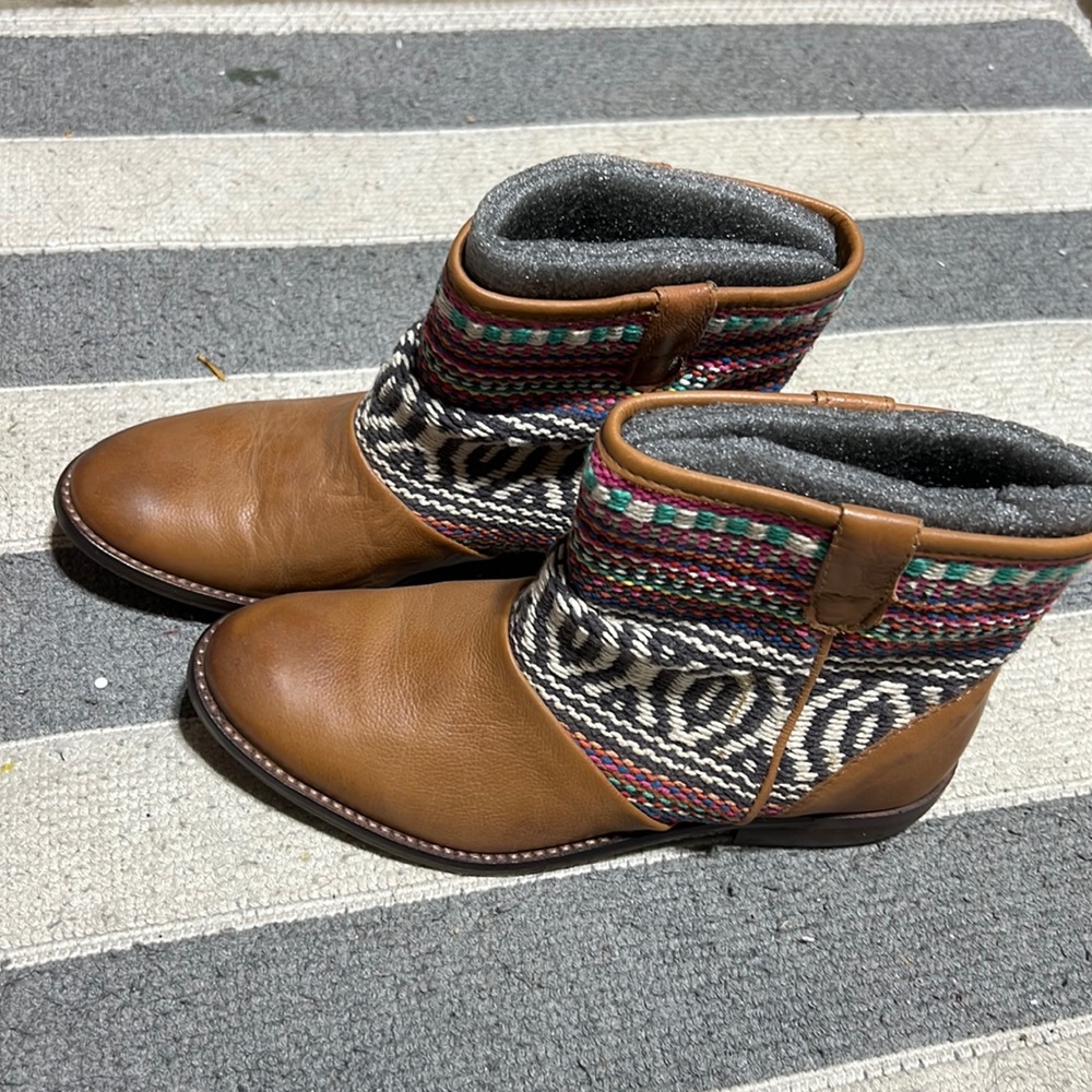 Zara Trafaluc tribal booties size 6